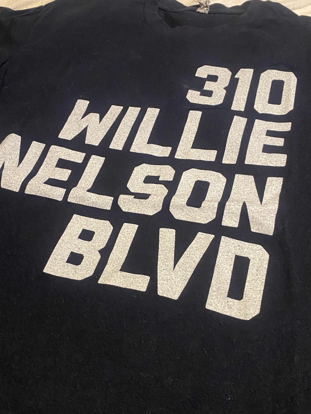 Willie Nelson Blvd Graphic Tee - Black Austin city limits M - Picture 2 of 3